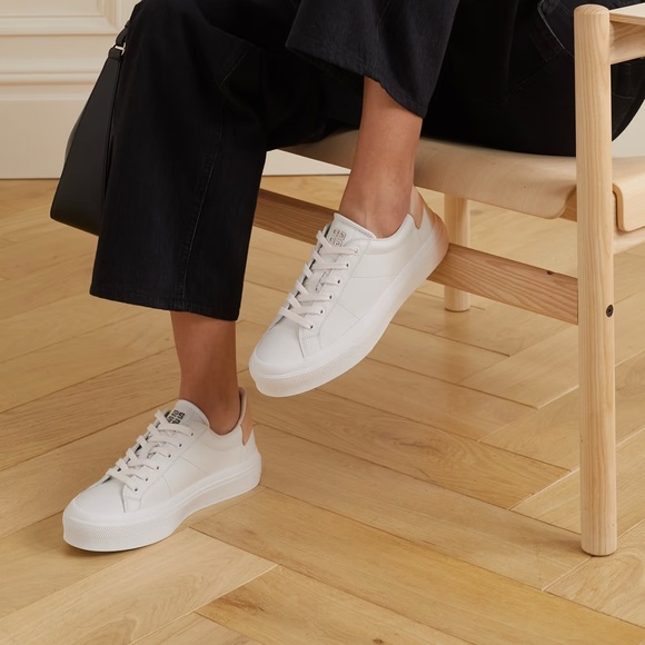 Givenchy
Givenchy City Court Lace-Up Sneakers - Picture 10 of 10